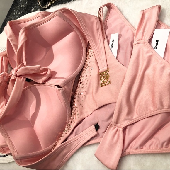 SOLD OUT on posh Canada ๐จ๐ฆ VS bikini bombshell embellished 34D&various bottoms - Picture 14 of 16